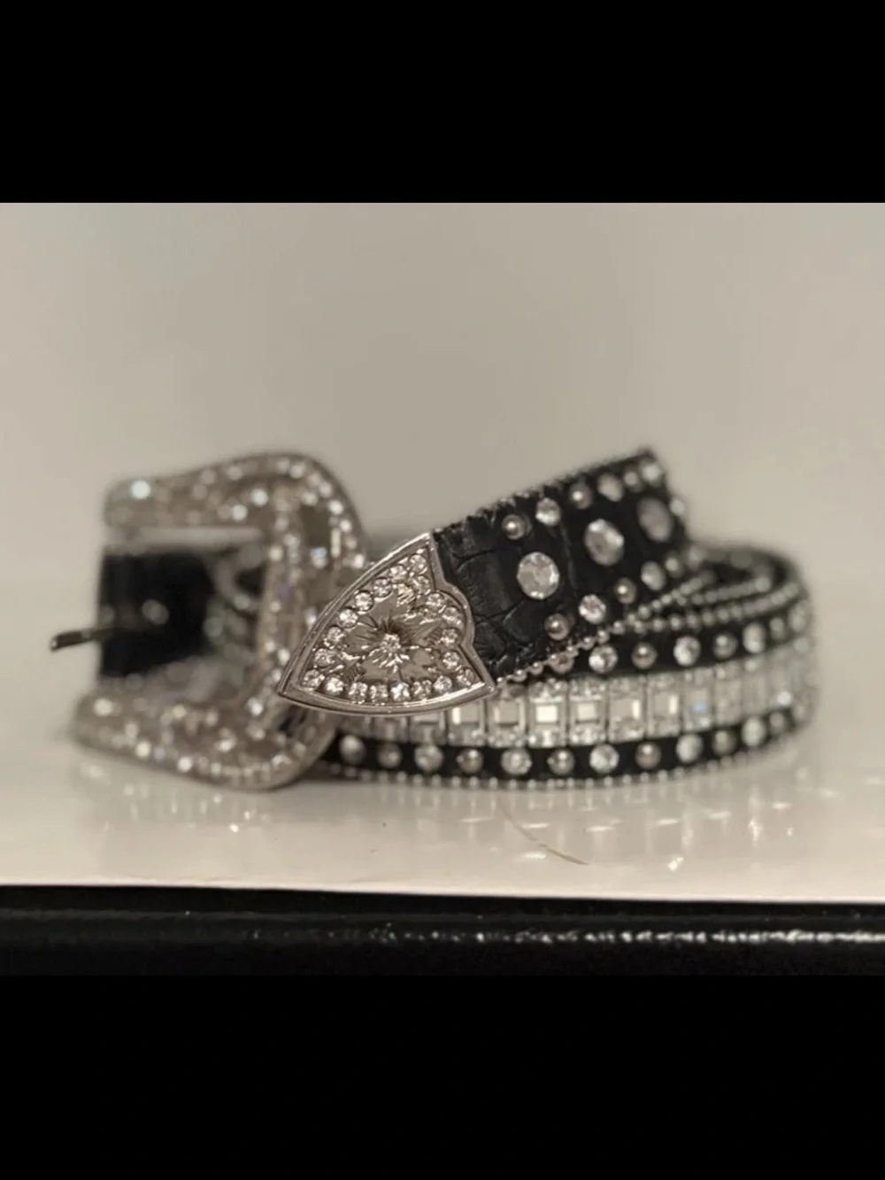 Black Leather W/Silver Finish Buckle Western Cowgirl Crystal Studded Belt Sz XI